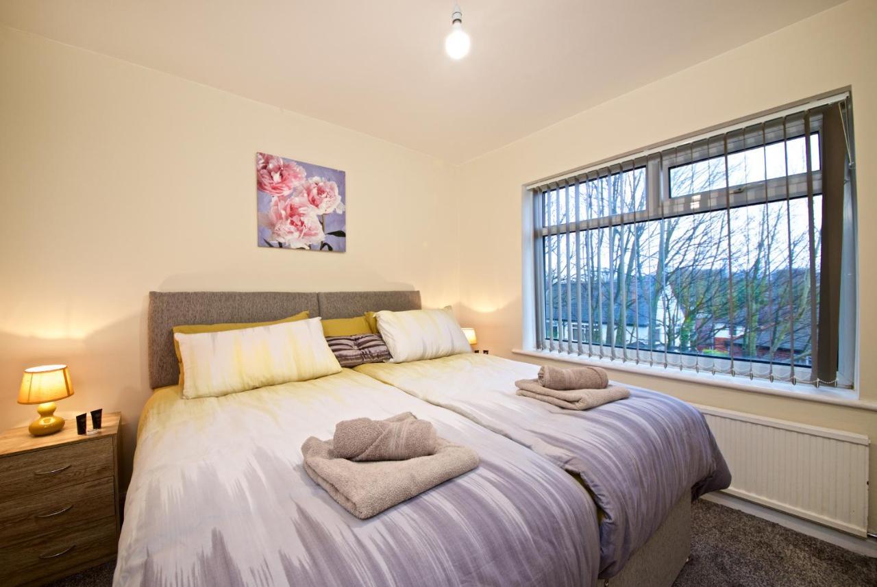 Beautiful Cozy Home With Free Parking Mánchester Exterior foto
