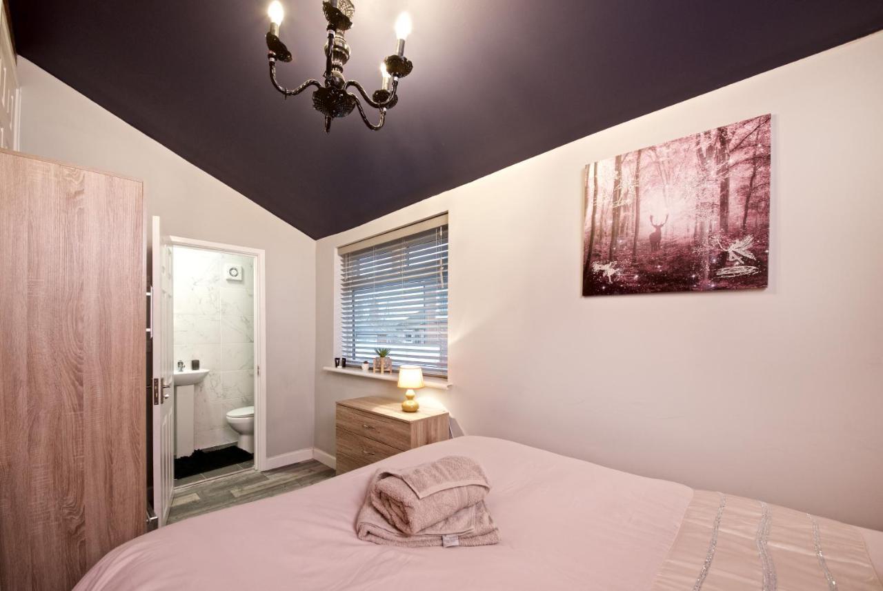 Beautiful Cozy Home With Free Parking Mánchester Exterior foto